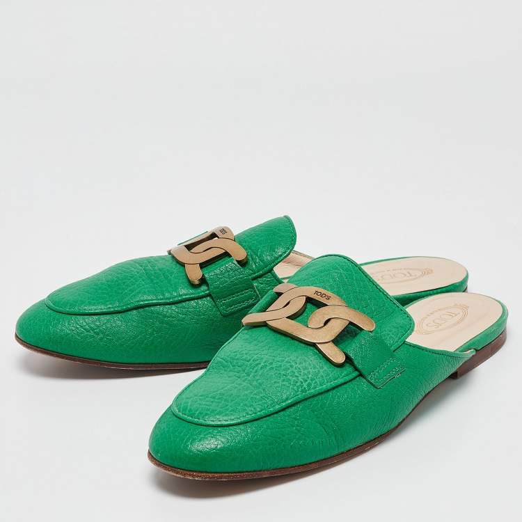 Pre Owned Tod's Green Leather Kate Flat Mules Size 40.5