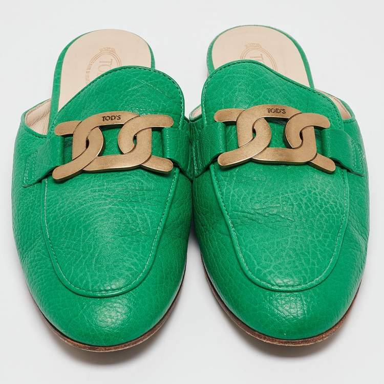 Pre Owned Tod's Green Leather Kate Flat Mules Size 40.5