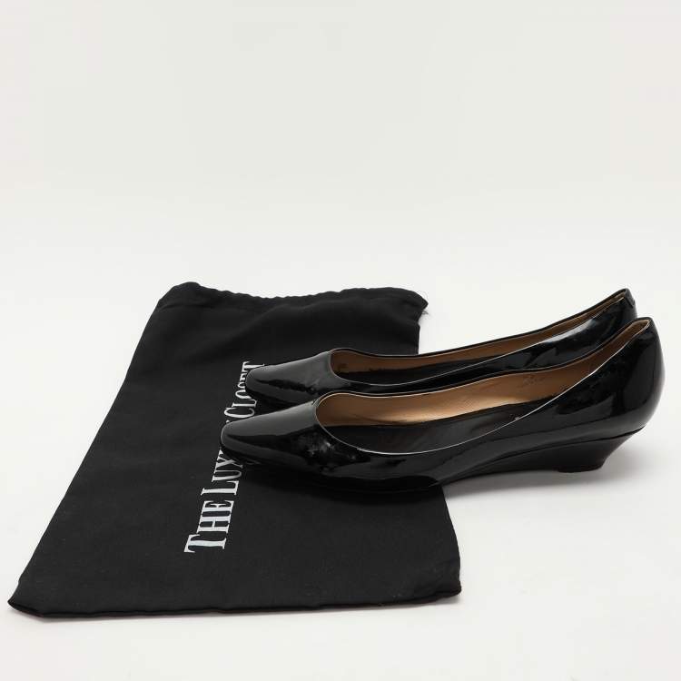 Pre Owned Tod's Black Patent Leather Wedge Pumps Size 39