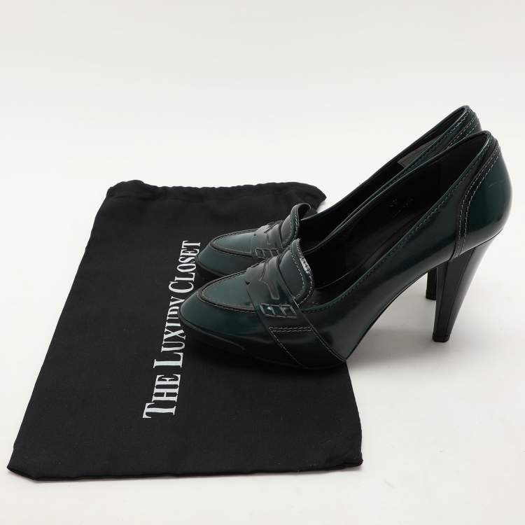 Pre Owned Tod's Green Leather Loafer Pumps Size 39