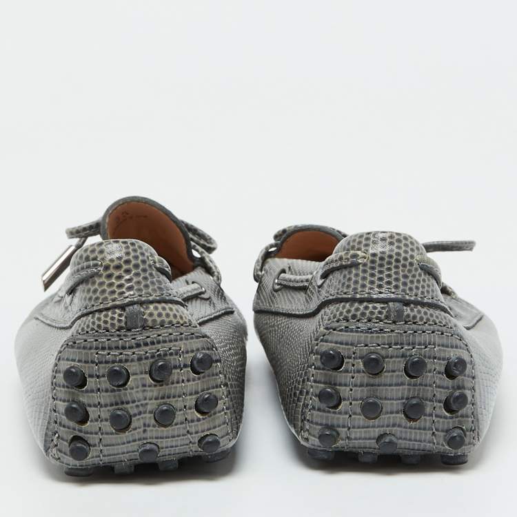 Pre Owned Tod's Grey Lizard Embossed Leather Bow Slip On Loafers Size 35