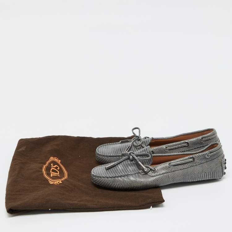 Pre Owned Tod's Grey Lizard Embossed Leather Bow Slip On Loafers Size 35