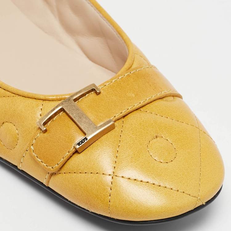 Pre Owned Tod's Yellow Quilted Leather T Buckle Ballet Flats Size 39.5