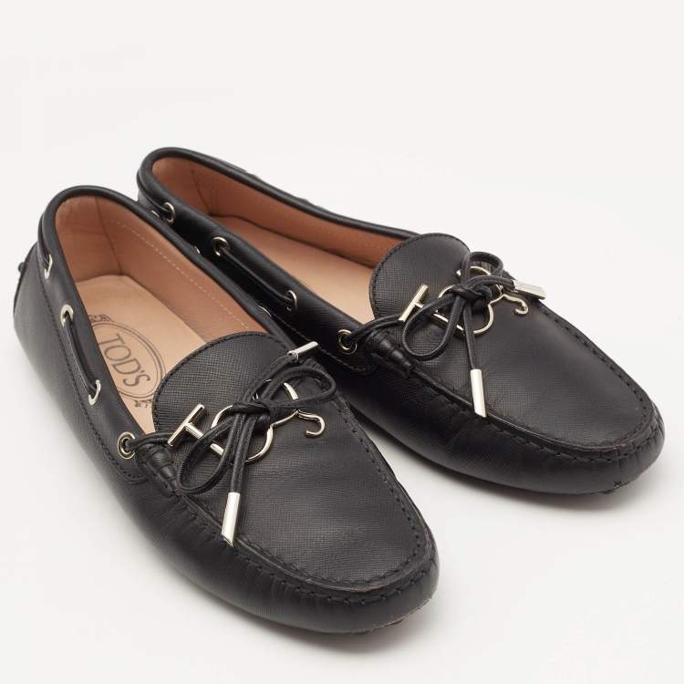 Pre Owned Tod's Black Saffiano Leather Logo Bow Slip On Loafers Size 39