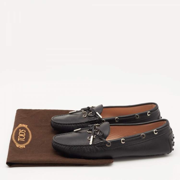 Pre Owned Tod's Black Saffiano Leather Logo Bow Slip On Loafers Size 39