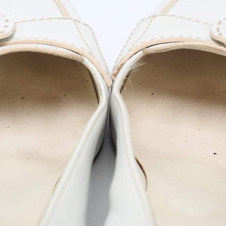 Pre Owned Tod's White Leather Buckle Loafer Pumps Size 38.5