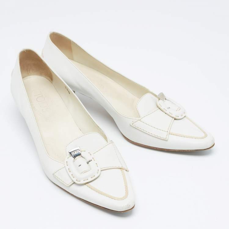 Pre Owned Tod's White Leather Buckle Loafer Pumps Size 38.5