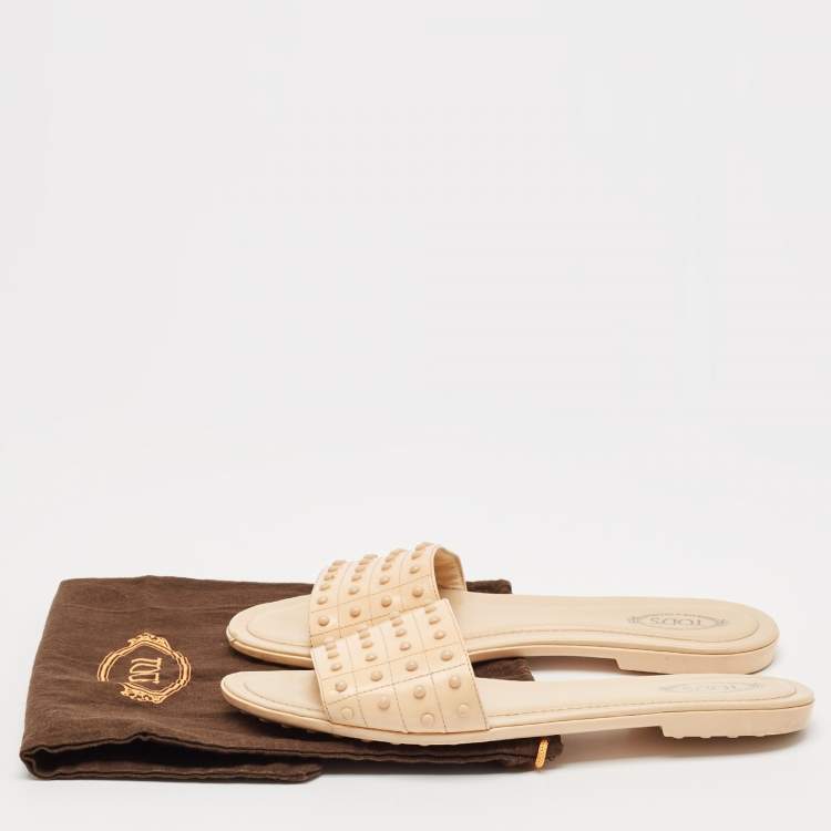 Pre Owned Tod's Beige Leather Studded Flat Slides Size 40 