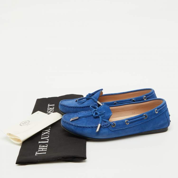 مملوكة مسبقًا Tod's Blue Leather Bow Driving Gommino Slip On Loafers Size 37