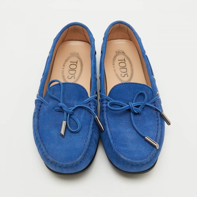 مملوكة مسبقًا Tod's Blue Leather Bow Driving Gommino Slip On Loafers Size 37