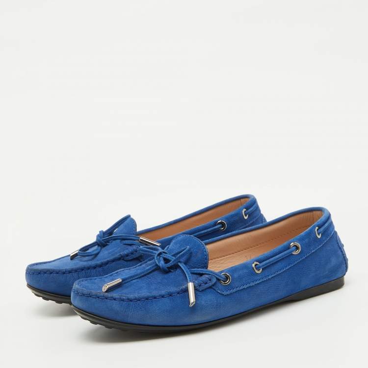 مملوكة مسبقًا Tod's Blue Leather Bow Driving Gommino Slip On Loafers Size 37