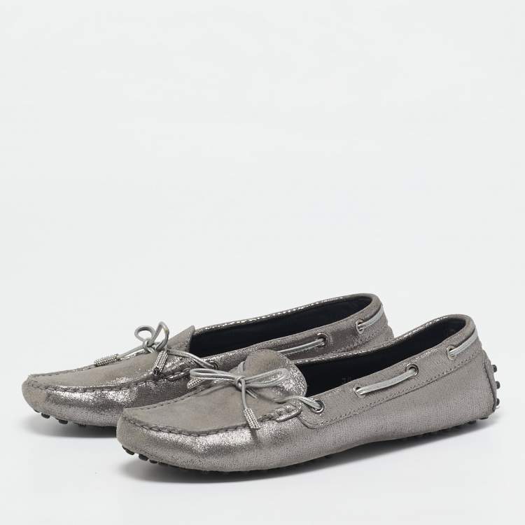 Pre Owned Tod's Grey/Silver Textured Suede Bow Slip On Loafers Size 38