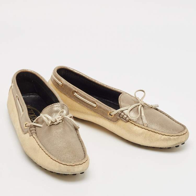 Pre Owned Tod's Grey/Gold Textured Suede Bow Slip On Loafers Size 38