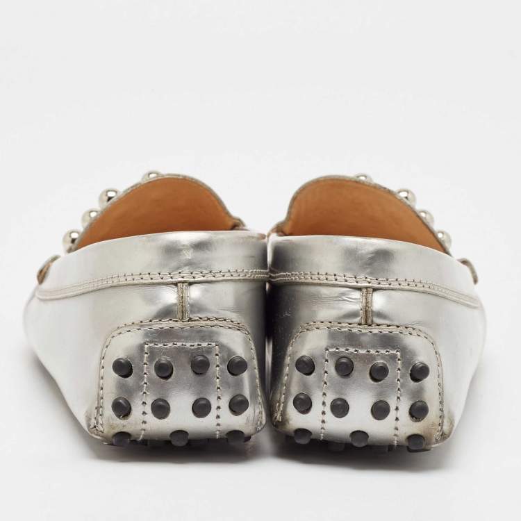 Pre Owned Tod's Silver Leather Studded Gommini Loafers Size 39.5