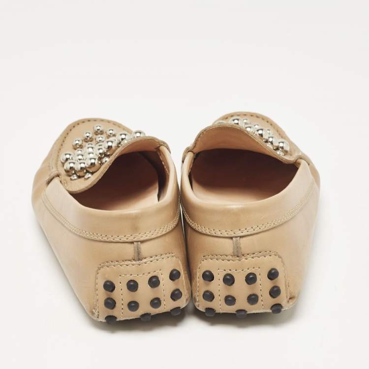 Pre Owned Tod's Beige Leather Studded Slip On Loafers Size 35