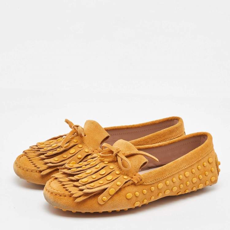Pre Owned Tod's Yellow Suede Studded Fringe Bow Slip On Loafers Size 36