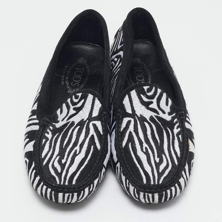 Pre Owned Tod's Black/White Suede Embroidered Slip On Loafers Size 40.5