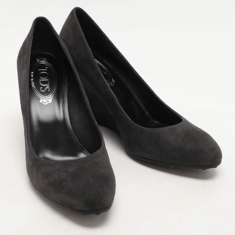 Pre Owned Tod's Grey Suede Wedge Pumps Size 38.5