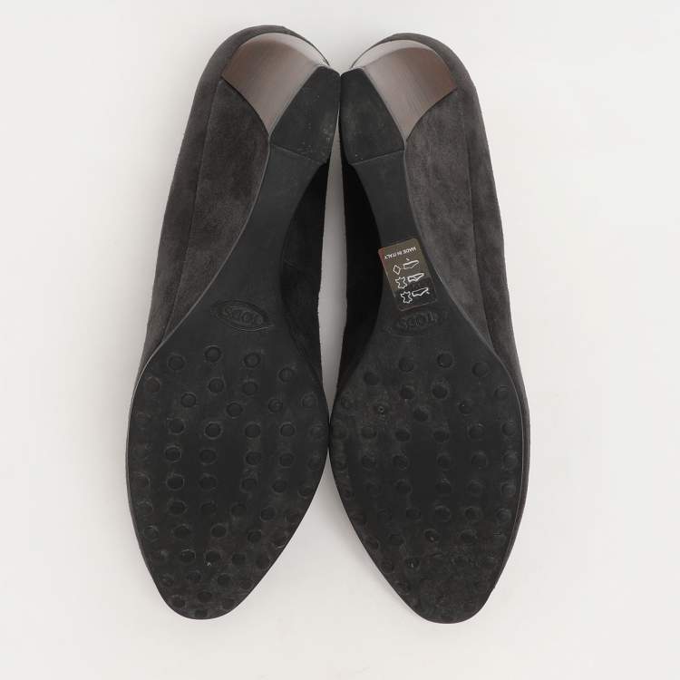 Pre Owned Tod's Grey Suede Wedge Pumps Size 38.5