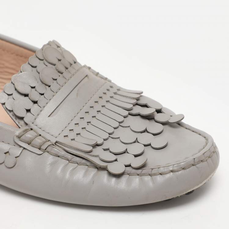 Pre Owned Tod's Grey Leather Loafers Size 37.5