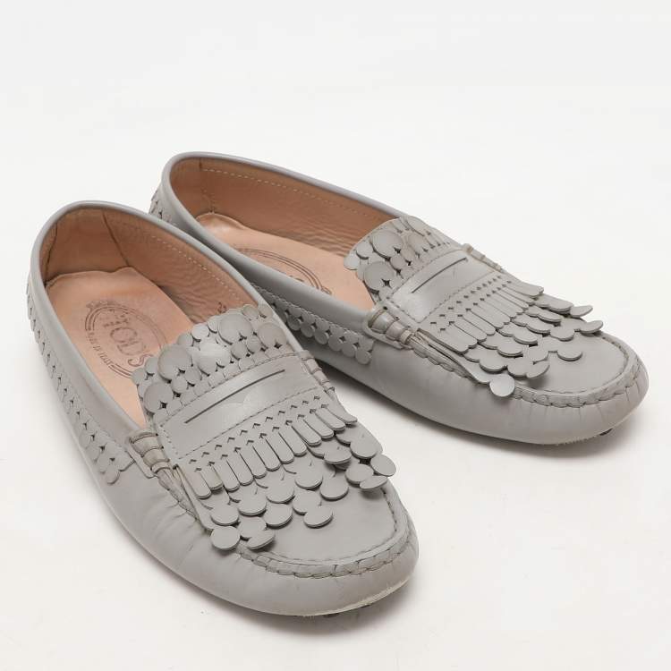 Pre Owned Tod's Grey Leather Loafers Size 37.5