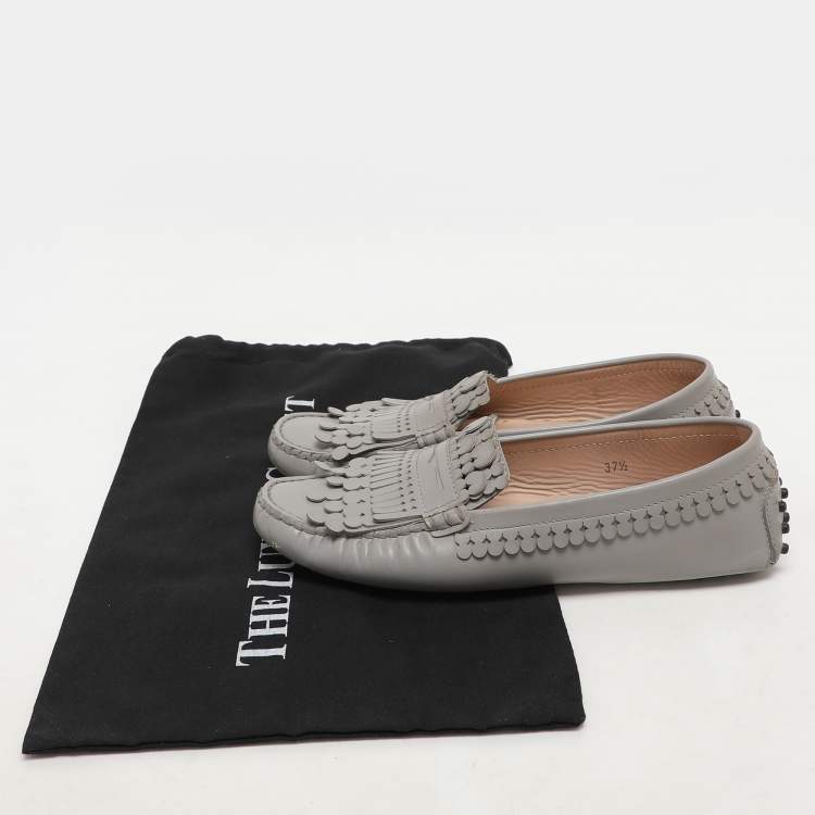 Pre Owned Tod's Grey Leather Loafers Size 37.5