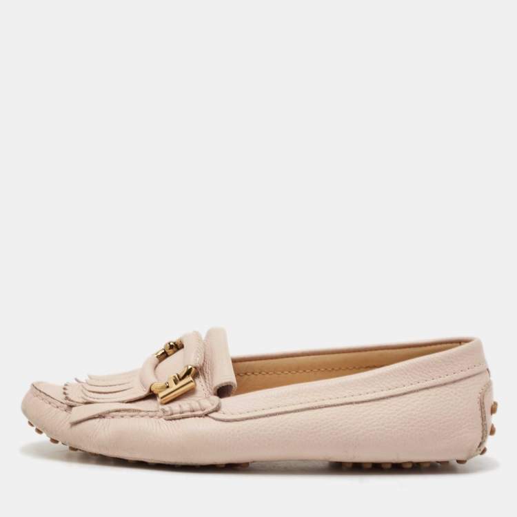Pre Owned Tod's Cream Leather Slip On Loafers  Size 39.5