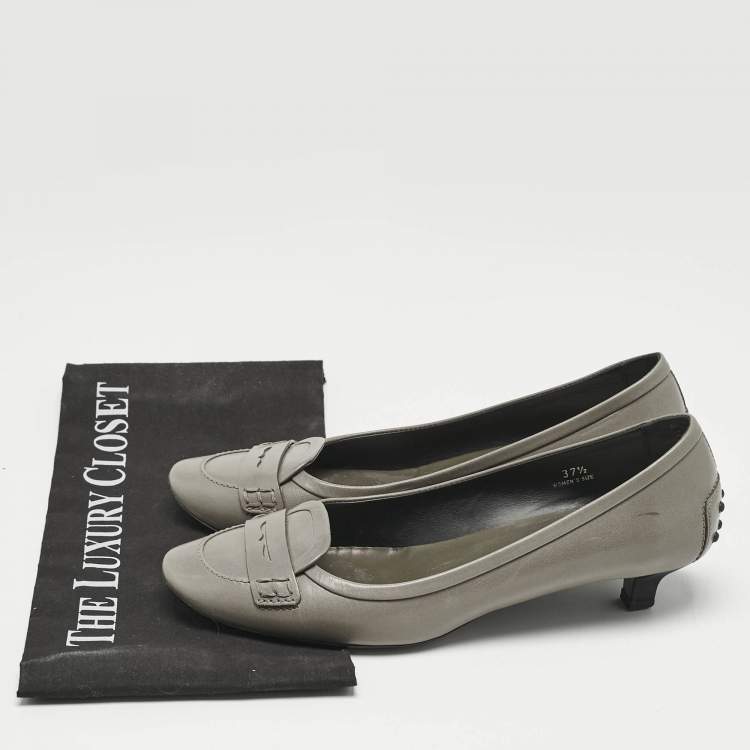 Pre Owned Tod's Green Leather Loafer Pumps Size 37.5
