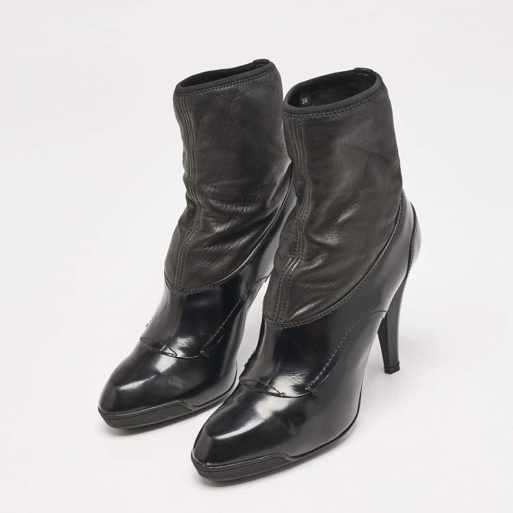 Pre Owned Tod's Black Leather Ankle Length Boots Size 36