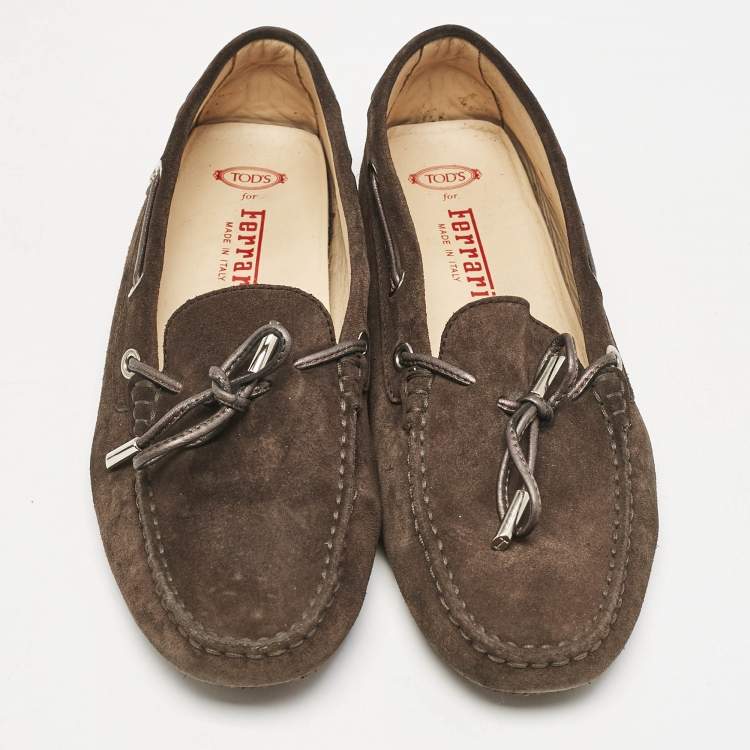 مملوكة مسبقًا Tod's for Ferrari Brown Suede Bow Slip On Loafers Size 39.5