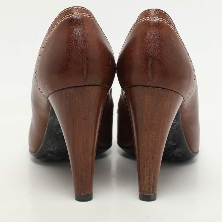 Pre Owned Tod's Brown Leather Pumps Size 37
