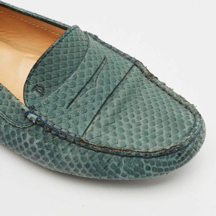 Pre Owned Tod's Green Python Leather Slip On Loafers Size 38