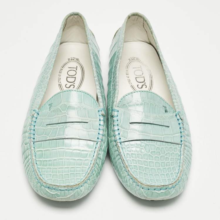 Pre Owned Tod's Seafoam Green Croc Embossed Leather Slip On Loafers Size 38