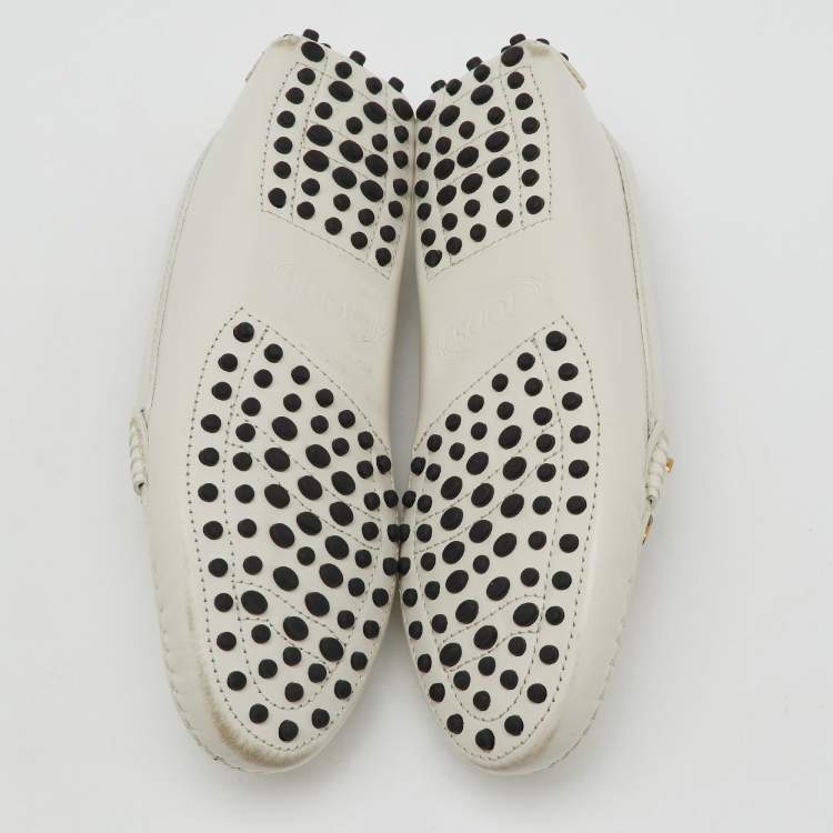 Pre Owned Tod's Off White Leather Chain Detail Kate Loafers Size 35.5