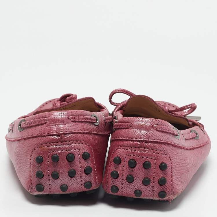 Pre Owned Tod's Metallic Pink Leather Bow Slip On Loafers Size 38