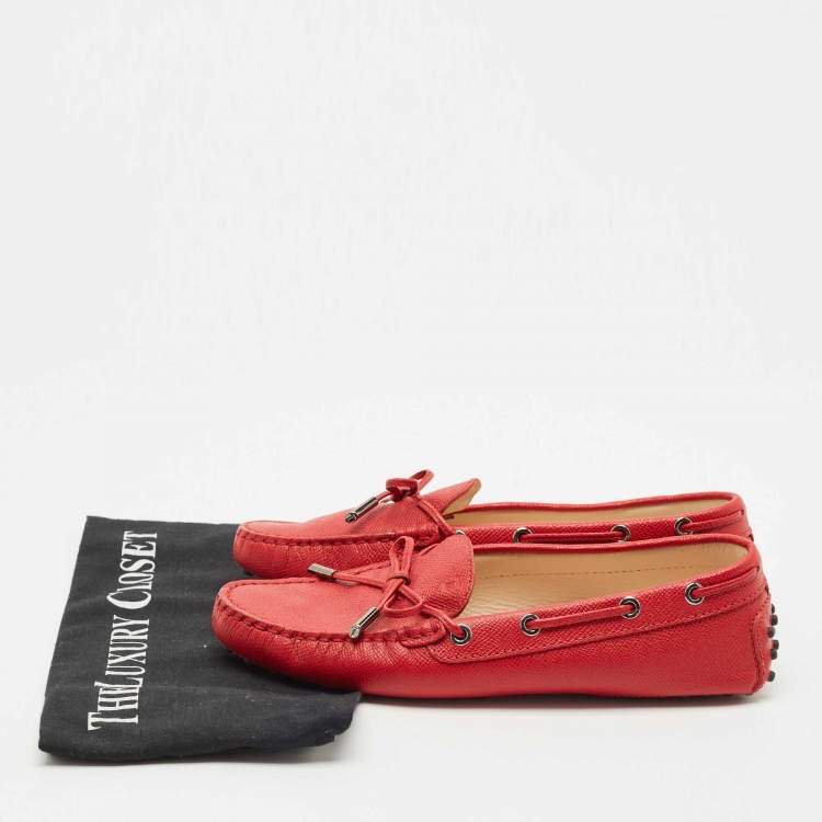 Pre Owned Tod's Red Leather Bow Slip On Loafers Size 38