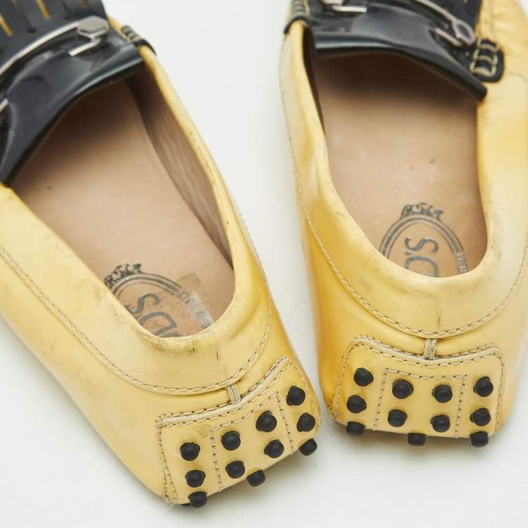 Pre Owned Tod's Yellow/Black Patent Leather Pin Fringe Loafers Size 38