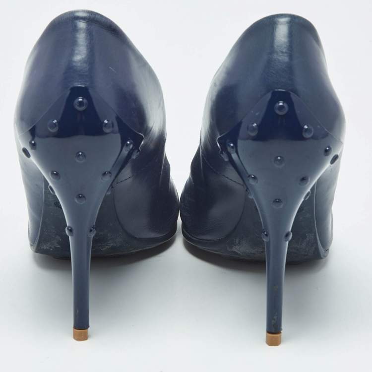 Pre Owned Tod's Navy Blue Leather Round Toe Pumps Size 39