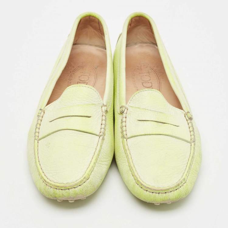 Pre Owned Tod's Neon Green Two-Tone Leather Slip On Loafers Size 36