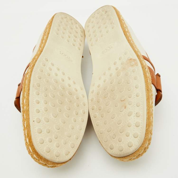 Pre Owned Tod's Beige/Brown Canvas and Leather Chain Detail Espadrille Flats Size 37.5