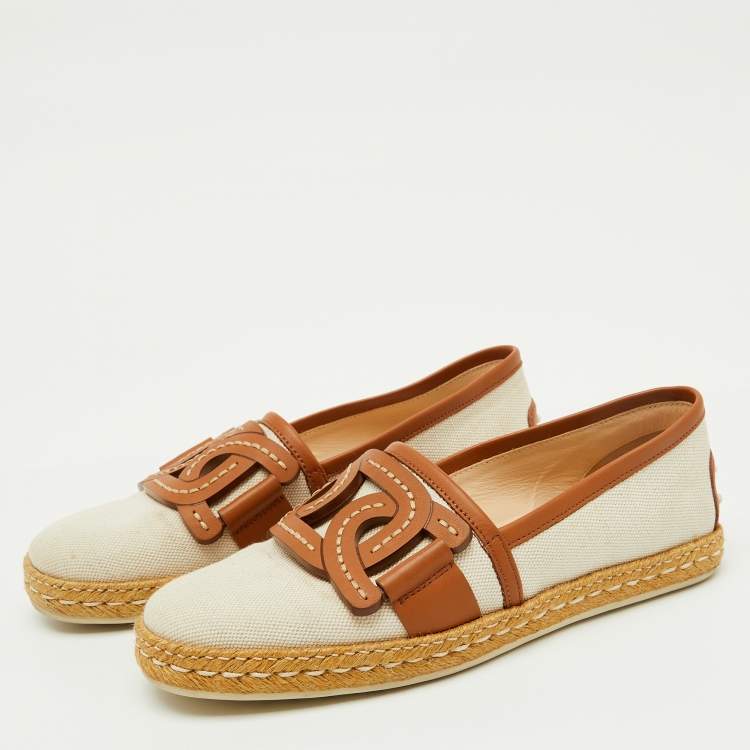 Pre Owned Tod's Beige/Brown Canvas and Leather Chain Detail Espadrille Flats Size 37.5