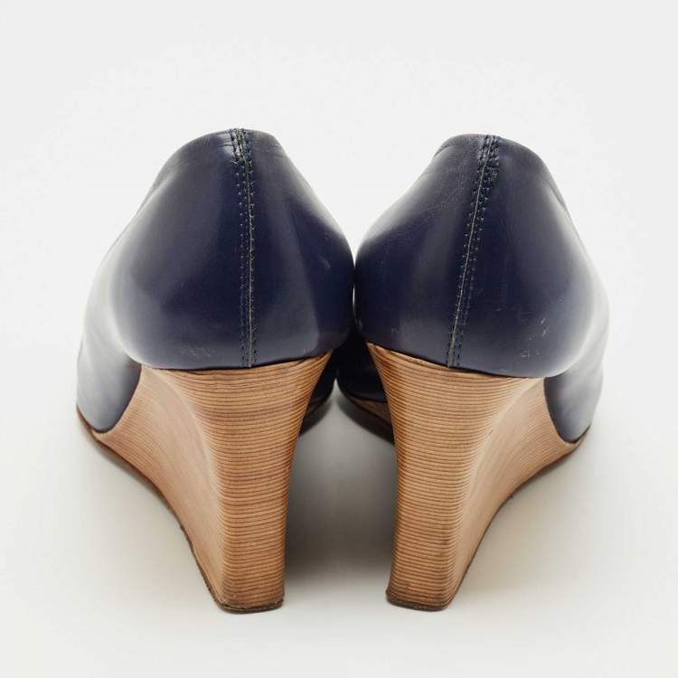Pre Owned Tod's Blue Leather Wedge Pumps Size 38