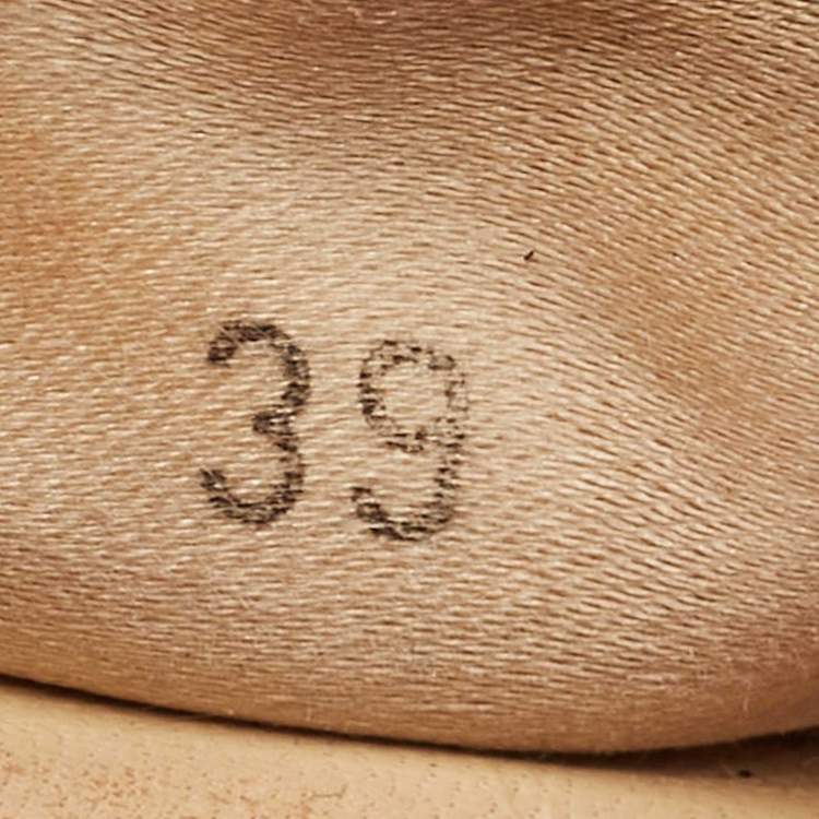 Pre Owned Tod's Black Suede Scrunch Feather Embellish Ballet Flats Size 39