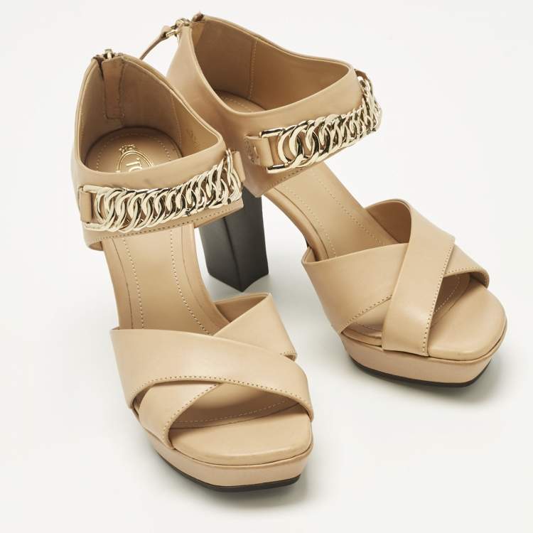 Pre Owned Tod's Beige Leather Chainlink Sandals Size 36.5