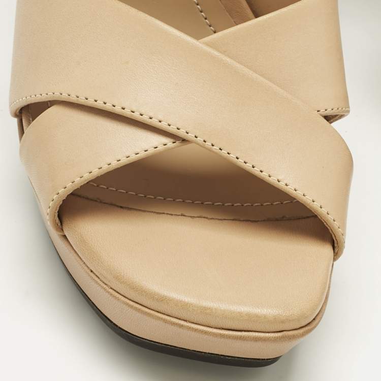 Pre Owned Tod's Beige Leather Chainlink Sandals Size 36.5