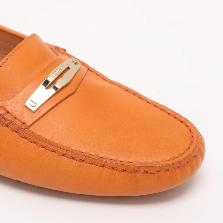 Pre Owned Tod's Tan Leather Loafers Size 39.5
