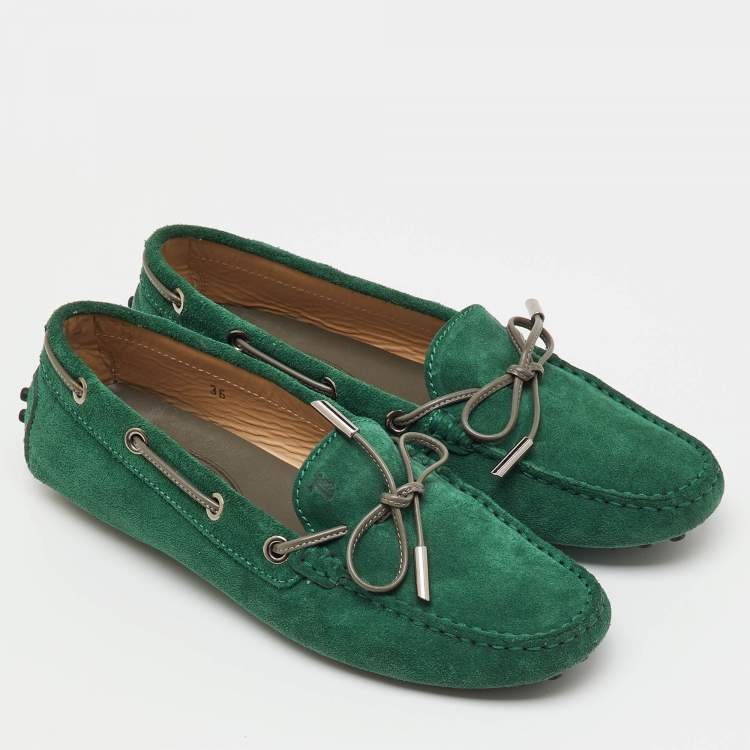 Pre Owned Tod's Green Suede Gommino Bow Slip On Loafers Size 36