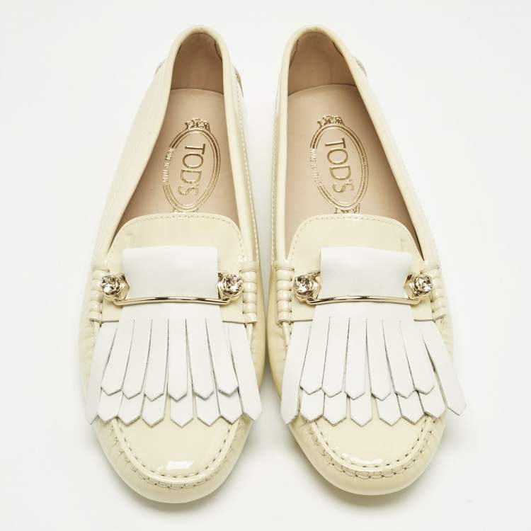 Pre Owned Tod's Blush Cream/White Patent and Leather Fringe Detail Loafers Size 39