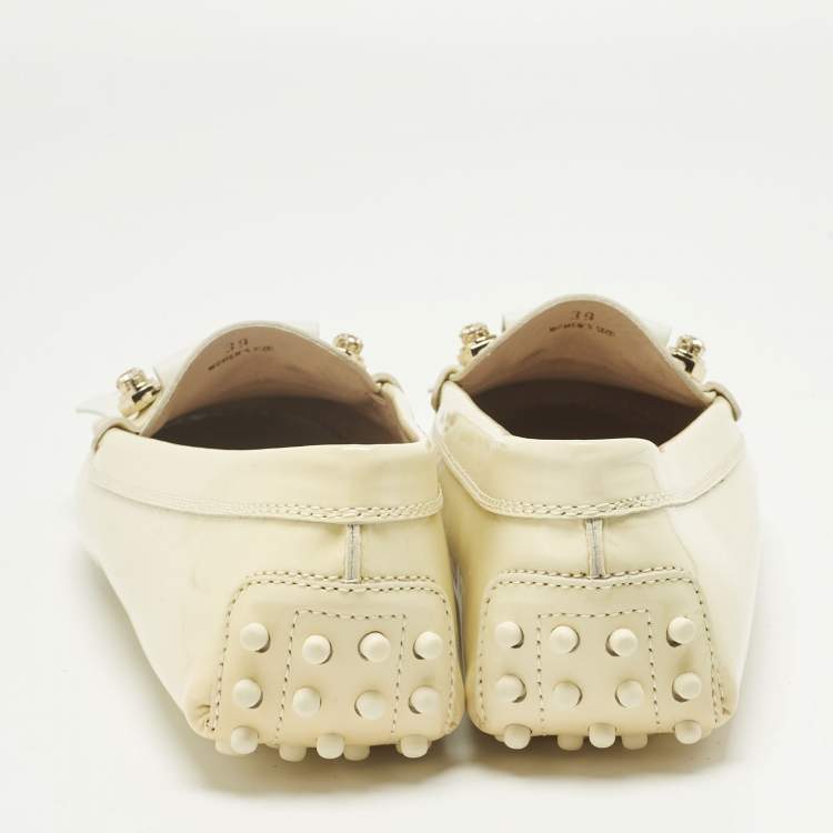 Pre Owned Tod's Blush Cream/White Patent and Leather Fringe Detail Loafers Size 39