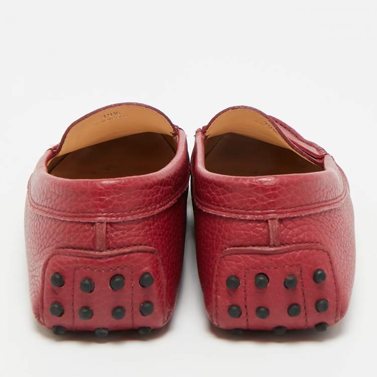Pre Owned Tod's Red Leather Gommino Slip On Loafers Size 39.5